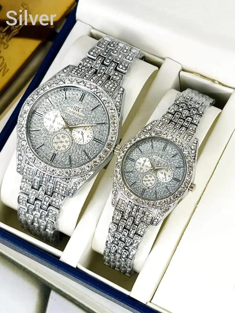 Premium Silver Couple Watches – Luxury Edition